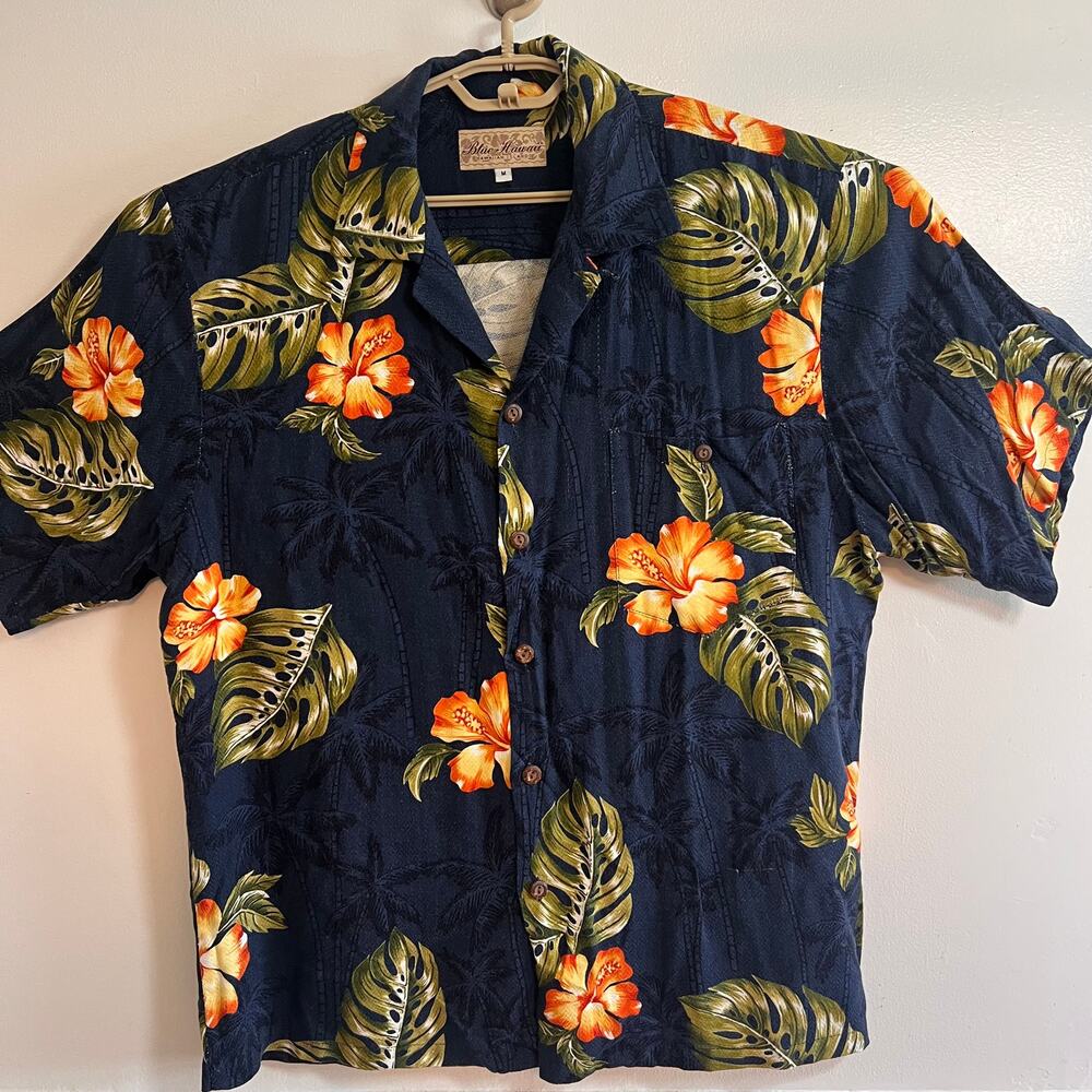 Blue Hawaii Hawaiian Islands Rayon Aloha Shirt Hibiscus Made in Hawaii M Vintage